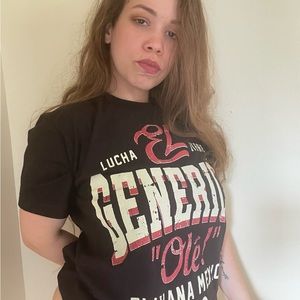 EL GENERICO TSHIRT